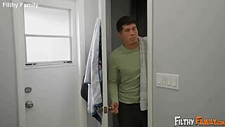 i went on one crazy hot date with blonde milf... creampie everywhere!