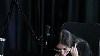 Veja Melina Khalifa's Safada Interview Full Of Putaria - Parte 5!