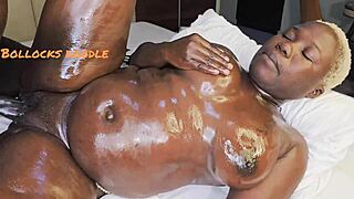 best quickie fucking my thick ass stepmom missionary style