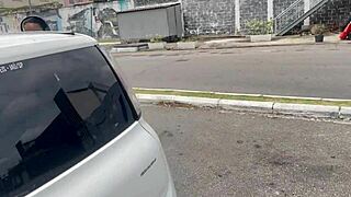 hey i hooked up with this married gym babe and fucked her tight ass in the parking lot 100% anal