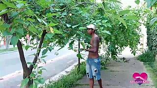 abrindo meu cuzinho apertado com pauzão dele 100 anal creampie interracial gaping