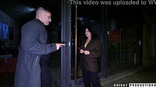 i hooked up with peachy alice right before closing, intense connection