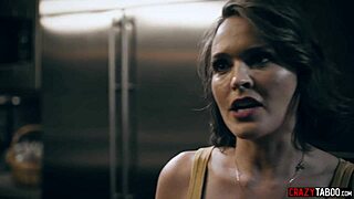 Mature milf cheats hairy pussy licked by teen peeping boy while hubby away!