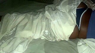 casi me vengo dentro de mi madrastra's huge ebony ass