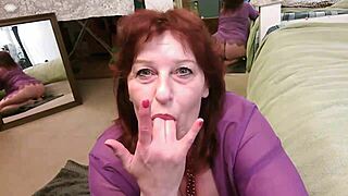 hey wanna see me slurping fingers with red lipstick like a dirty slut...