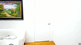 hey mercedez, love rimming that dick before blowing and riding it hard?