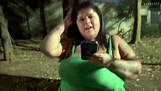 Mamando Meu Marido em Público no Mato – Firegreen2 Teases Outdoors