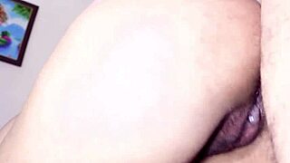 Desi aunty's tight ass gaped in extreme anal creampie hindi