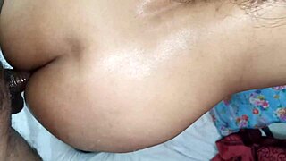 muslim bf's big lund drills indian gf's tight ass doggystyle