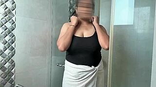 Indian Stepdaughter Fucks Stepdad Under Shower