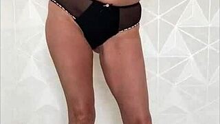 milf mommy handjobs monster cock with eggs food insemination