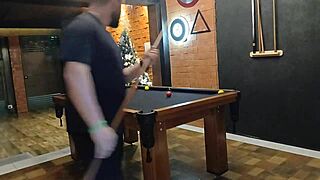 damn, i lost the pool bet and now i pay with my wet milf pussy!