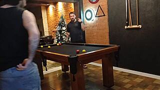 damn, i lost the pool bet and now i pay with my wet milf pussy!