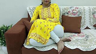 Indian stepmom: 'Beta, chudai karo mummy ki tight chut!' Hindi dirty talk