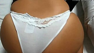 esposa toma bbc y polla del marido en hotel mientras cornudo mira su puta disfrutando mas el negro