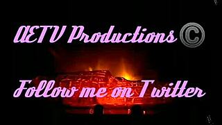 Festive facial finish after milf wife gets fucked doggystyle