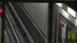 Amateur lesbians lick wet pussies fingering orgasm in 4k 😘👭💦