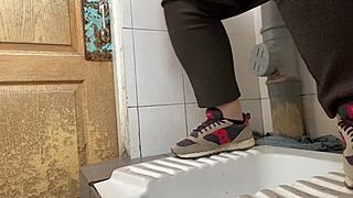 check out this curvy mature milf peeing hospital toilet!