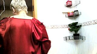 big russian milf slut showers huge dildo deep in moscow bathroom bliss