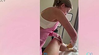 Hot wax burns legs rips pussy hair smooth forever!